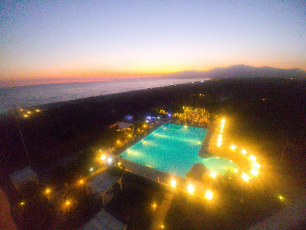Domizia Palace Hotel Baia Domizia Eksteriør bilde
