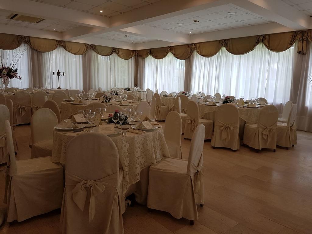 Domizia Palace Hotel Baia Domizia Eksteriør bilde